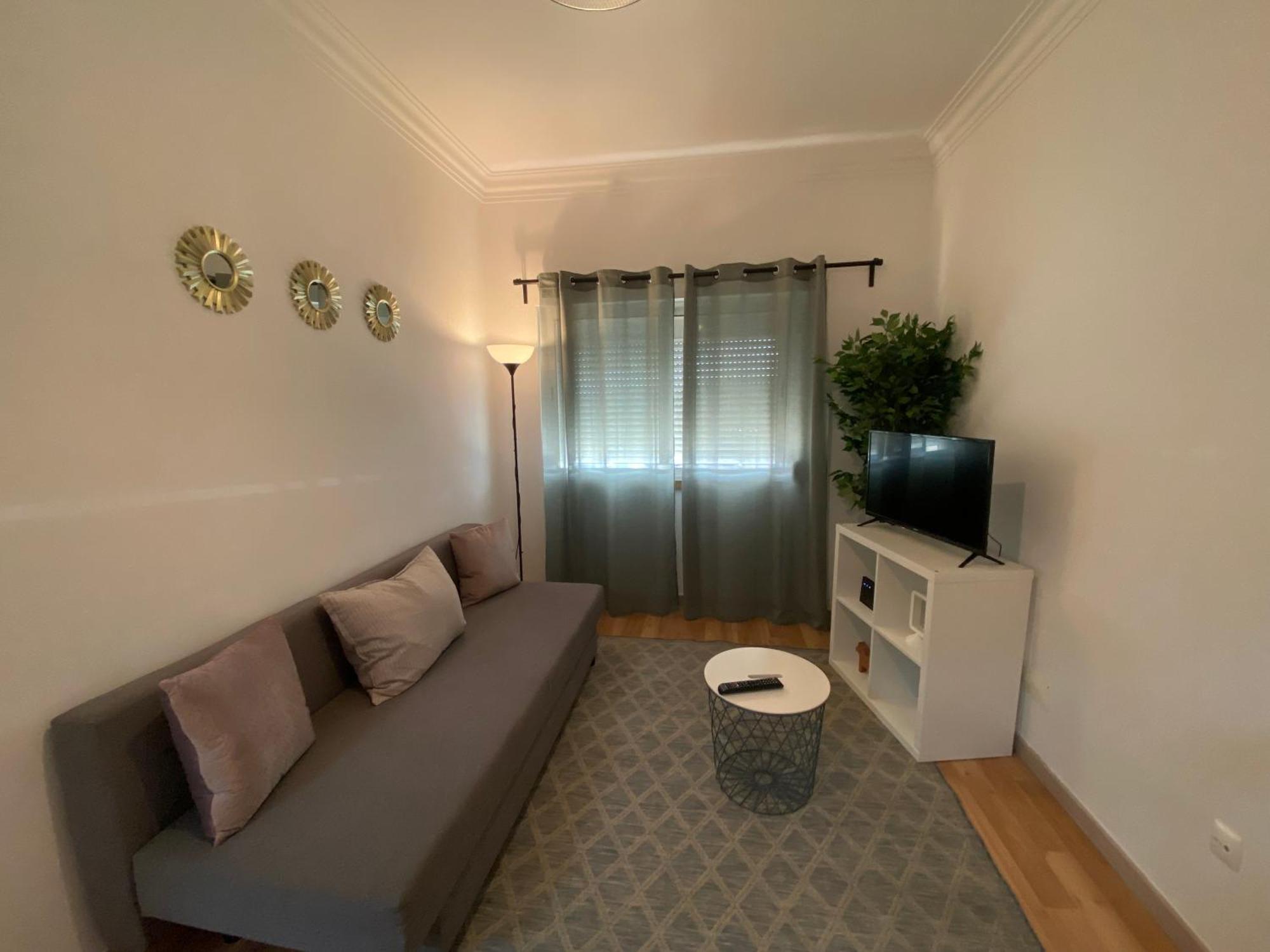 Almada Central Apartment Εξωτερικό φωτογραφία