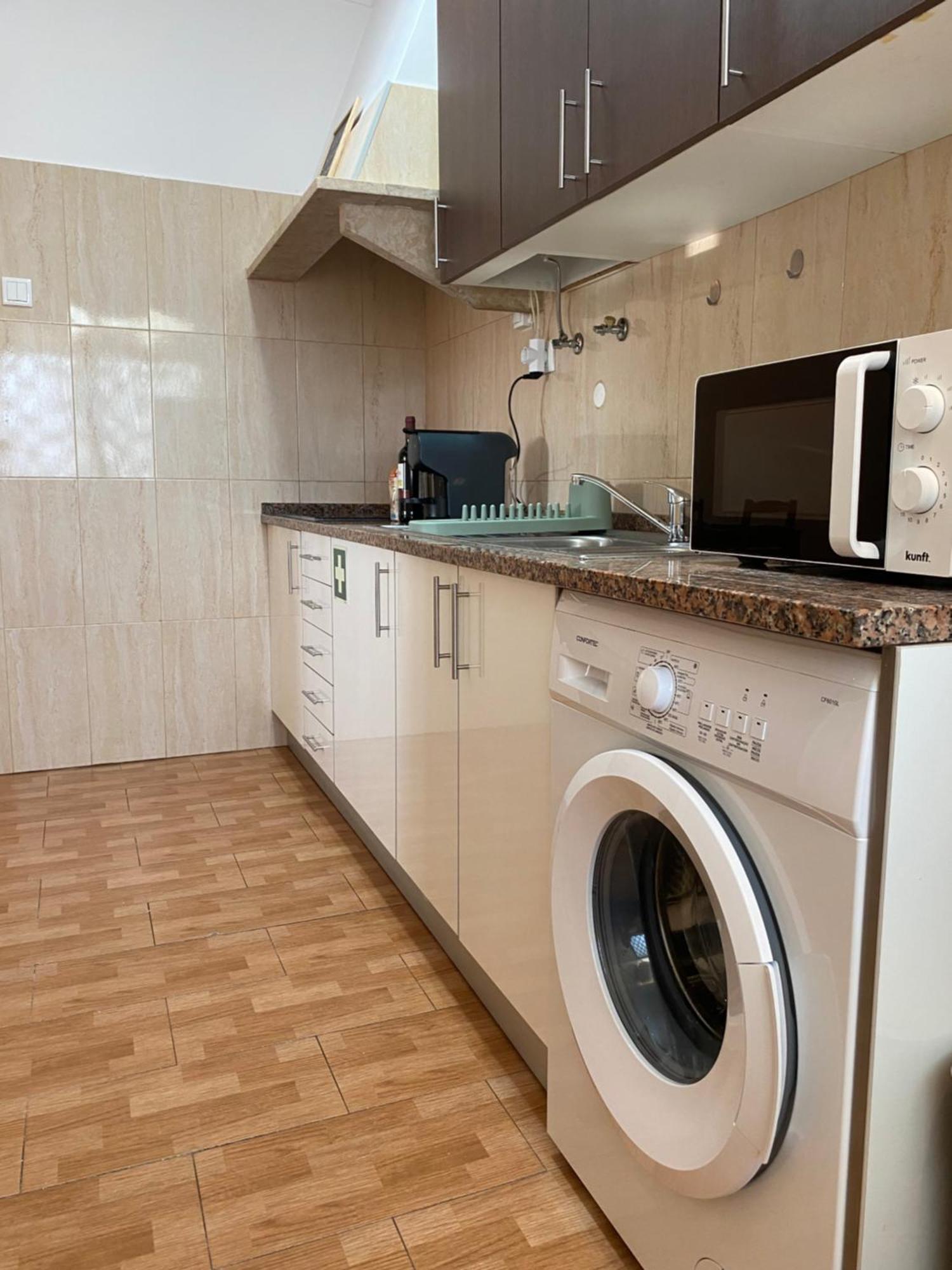 Almada Central Apartment Εξωτερικό φωτογραφία
