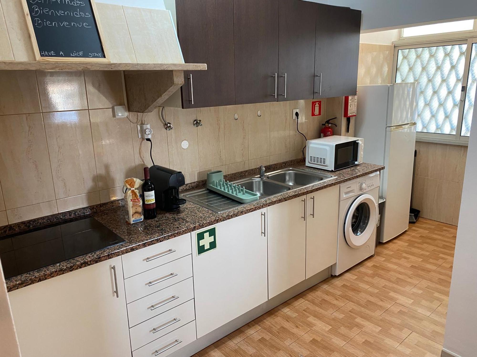 Almada Central Apartment Εξωτερικό φωτογραφία